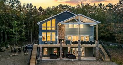 BIGGEST Lot in LH 10 BR 7 BA Volleyball Playground Elevator Hot Tub