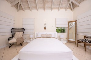 5 chambres, coffres-forts dans les chambres, fer et planche à repasser