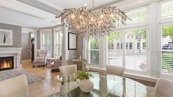 Villa (4 Bedrooms) | Property amenity
