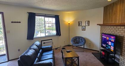 Conveniently located, 2 bedroom condo in Central Casper.