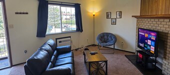 Conveniently located, 2 bedroom condo in Central Casper.