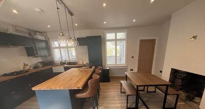 Newly renovated 3 bedroom home with beautiful views