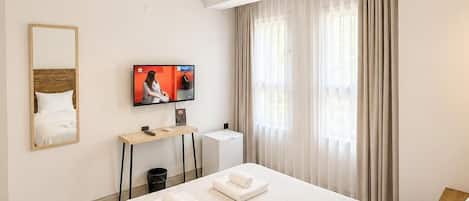 Standard Room | Free WiFi