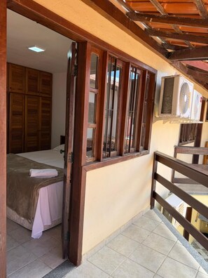 Room - Village dos bosques 43 (Porto Seguro)