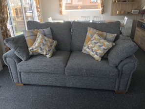 Living area - Luxury Lakeside Fishing Lodge Tattershall Lakes (Tattershall)