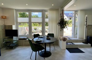 Dining - Studio Margriet - coming home to Bergen (Bergen)