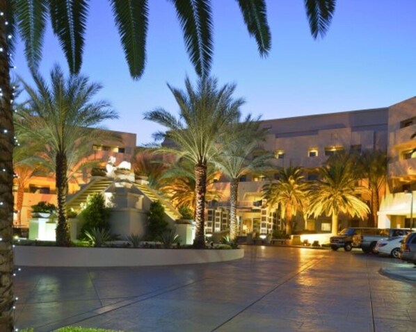 Exterior - 1 bedroom at Cancun Las Vegas, a Hilton Vacation Club in Las Vegas (Las Vegas)