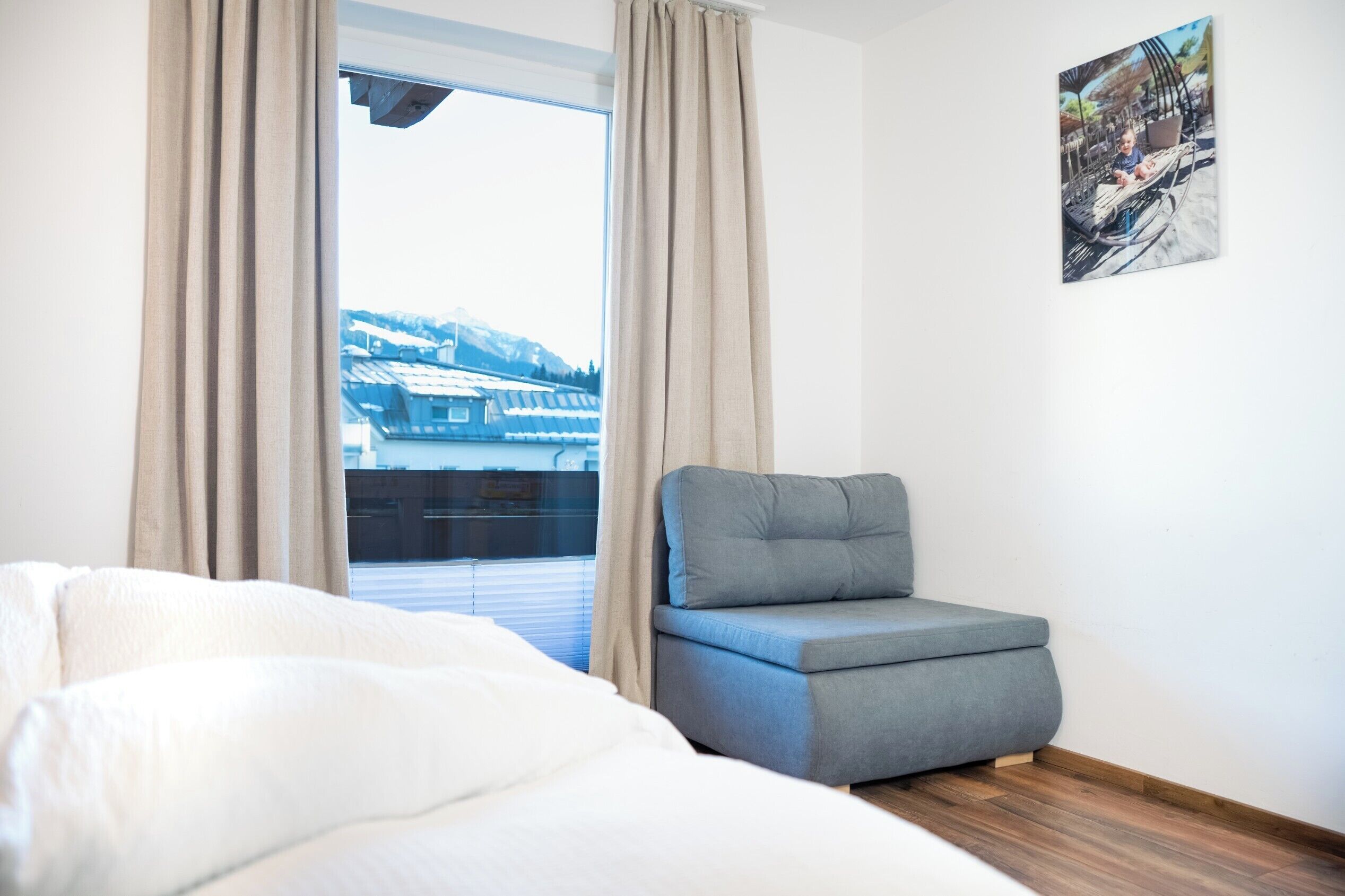 3 dormitorios, tabla de planchar con plancha, wifi gratis y ropa de cama