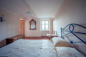 Room - Vacation home nestled in the hills of Monferrato (Piemonte)