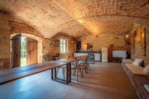 Interior - Vacation home nestled in the hills of Monferrato (Piemonte)