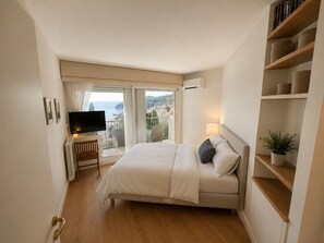 Room - Vrbo Property (Villefranche-sur-Mer)