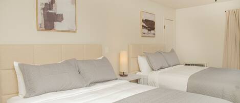 Double Room, 2 Queen Beds | Free WiFi