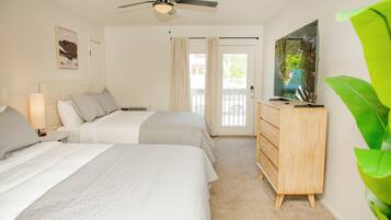 Double Room, 2 Queen Beds | WiFi (free)