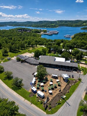 Exterior - Suites at Waterside (Branson)