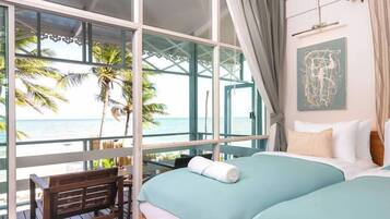 1 bedroom, desk, iron/ironing board, WiFi