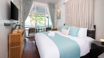 1 bedroom, desk, iron/ironing board, WiFi