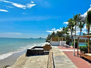 Strand