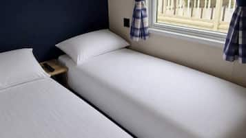 3 bedrooms, iron/ironing board, free WiFi, bed sheets