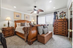 1 bedroom, WiFi, bed sheets - Delightful Ocean Breeze 1-bedroom apartment in San Pedro (Los Angeles)
