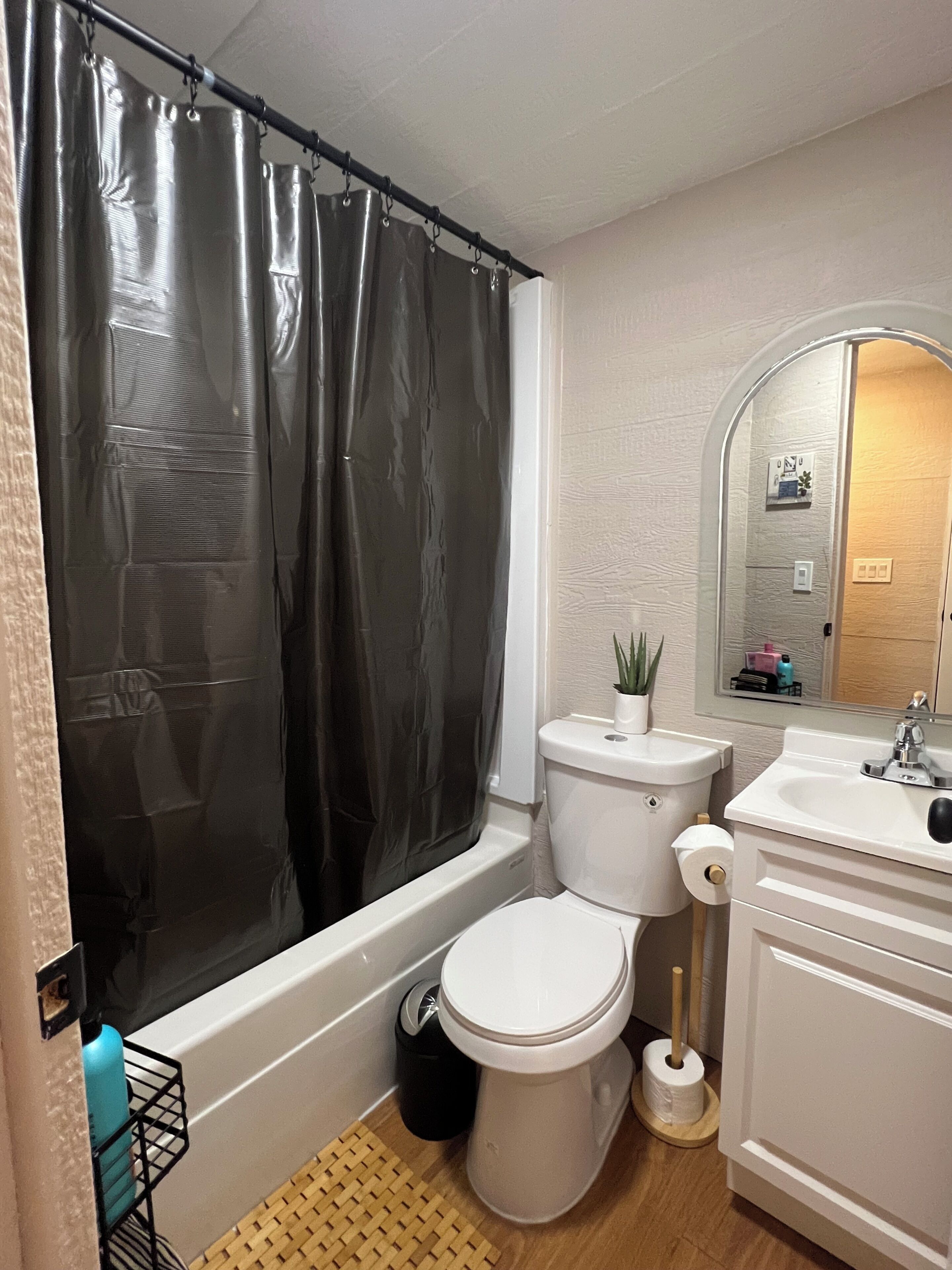 Toallas y papel de baño 