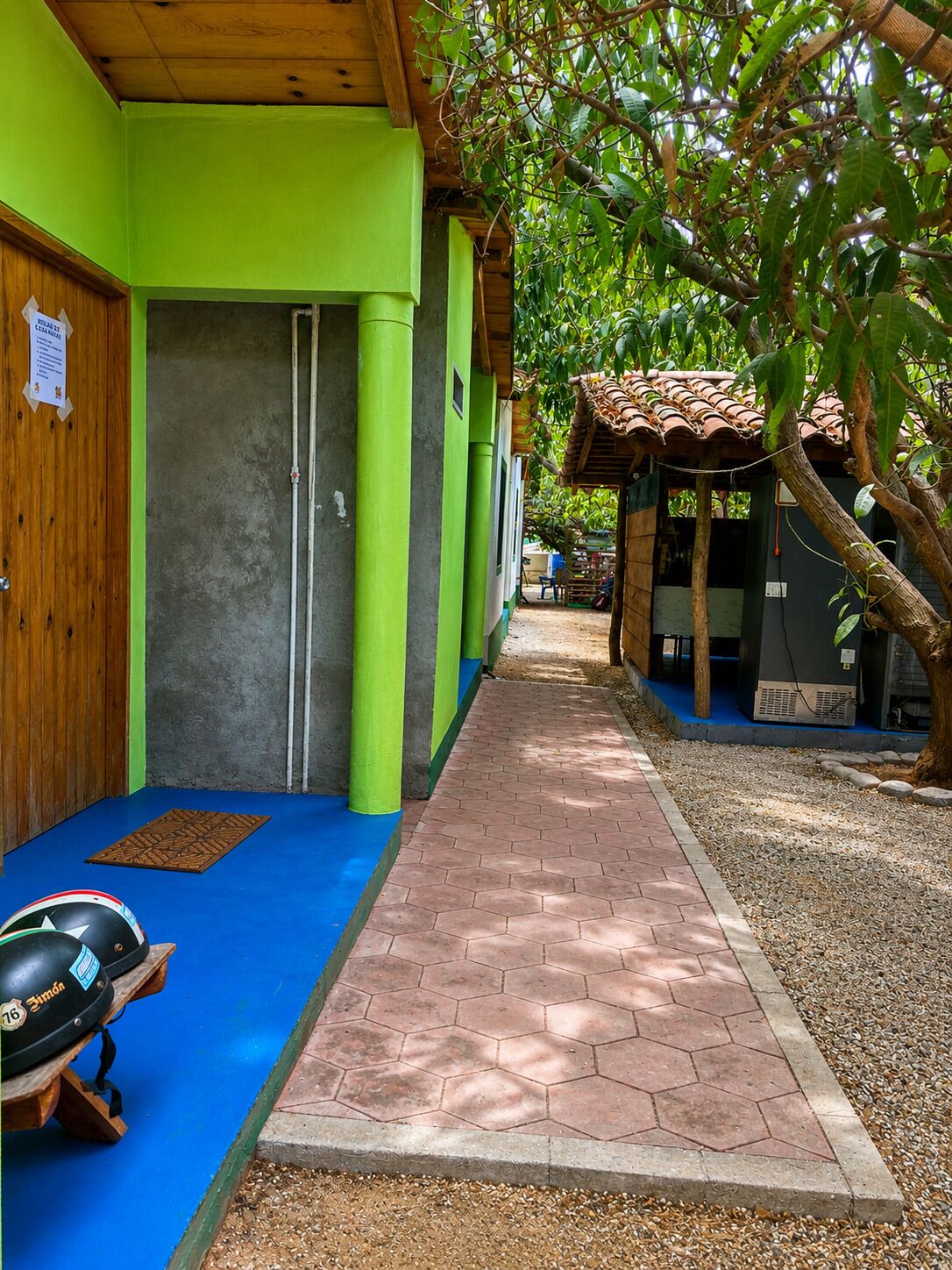 Dormitorio compartido básico | Áreas de la propiedad