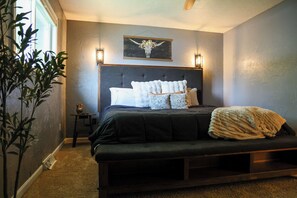 4 bedrooms, WiFi, bed sheets