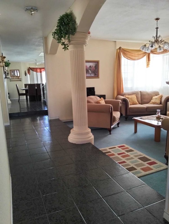 Beautiful Spacious House In A Private Gated Community - Chihuahua