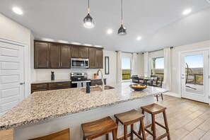 Coffee/tea maker, fridge, microwave, oven - Lake Travis Sunset Deck | Sleeps 10 | Hill Country (Lago Vista)