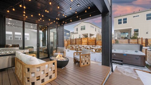 Poppy & Pine by Avantstay Sleeps 14 + Hot Tub Game Room + Fire Pit Silver Creek + Canyons