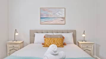 Desk, WiFi, bed sheets