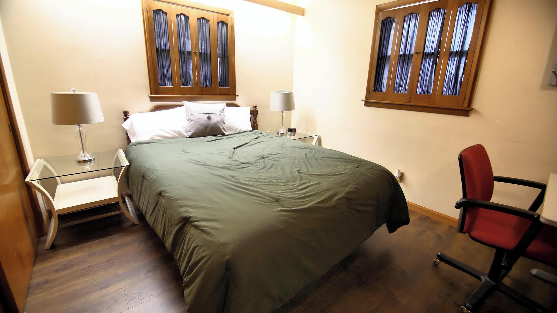 4 bedrooms, iron/ironing board, travel cot, WiFi