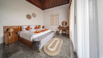 Deluxe Double Room, Pool View