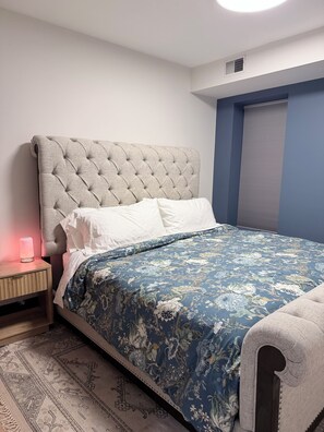 2 dormitorios, escritorio, wifi gratis y ropa de cama