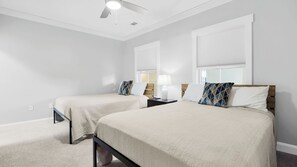 Apartment (6 Bedrooms) | Interior - Sleeps 18, 3 2bdr Suites w/ Free Parking in Walkable Historic District - The Juliette by Avantstay (Savannah)