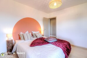 Room - Vrbo Property (MOCA CROCE)