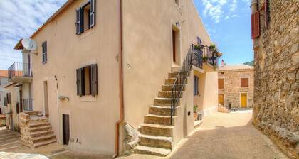 Bourgada - PIANA - Gîte