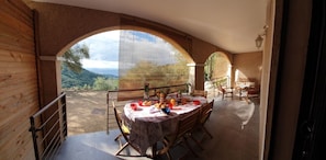 Servei de restauració a l'aire lliure