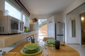 Private kitchen - Vrbo Property (CONCA)