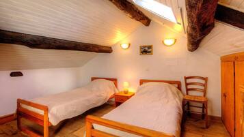 2 habitaciones y cuna de viaje
