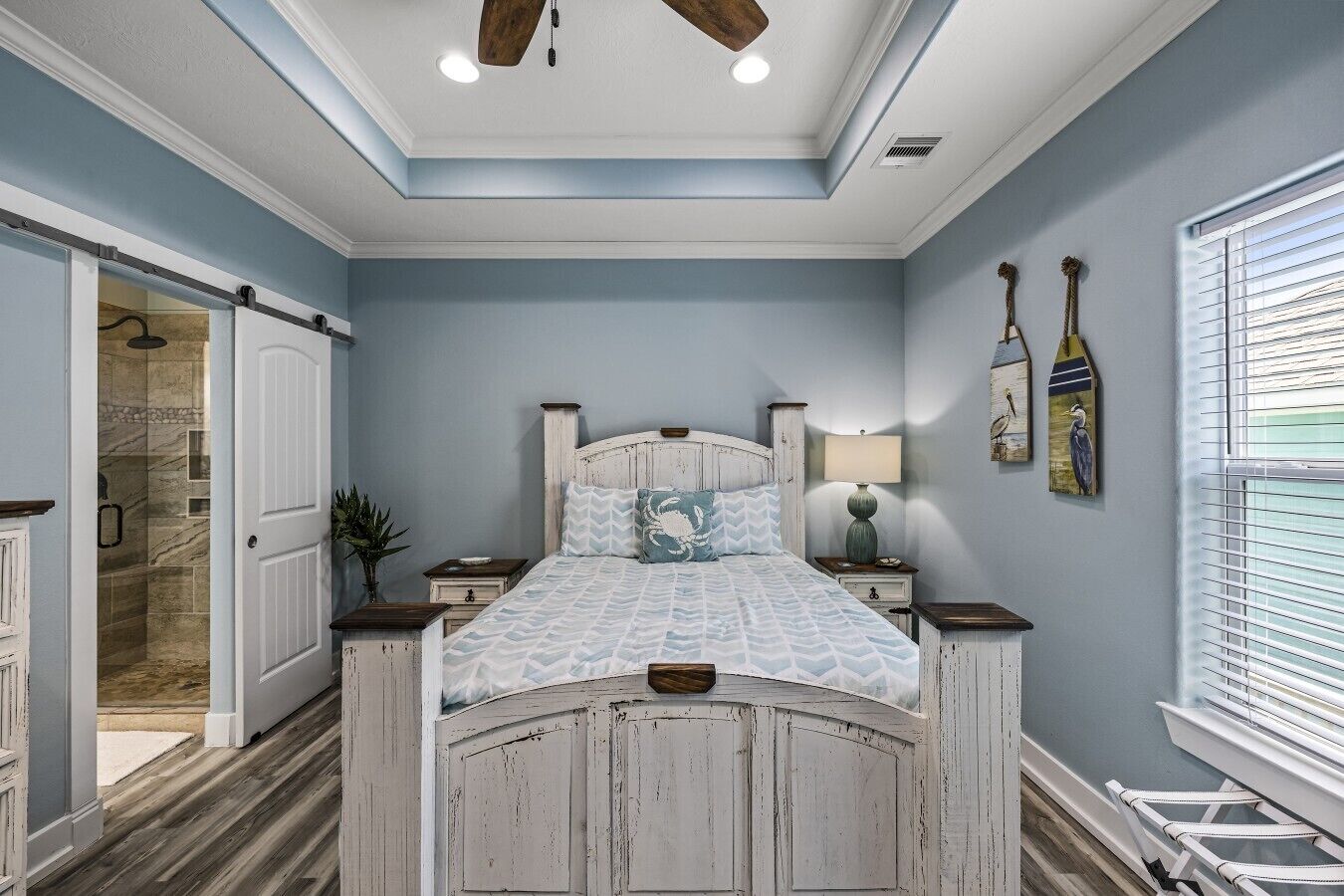 3 bedrooms, iron/ironing board, travel cot, WiFi