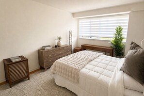 Room - Skyline 1BR w/ Balcony + City Views | High Floor | Steps to Yonge/Bloor! (Toronto)