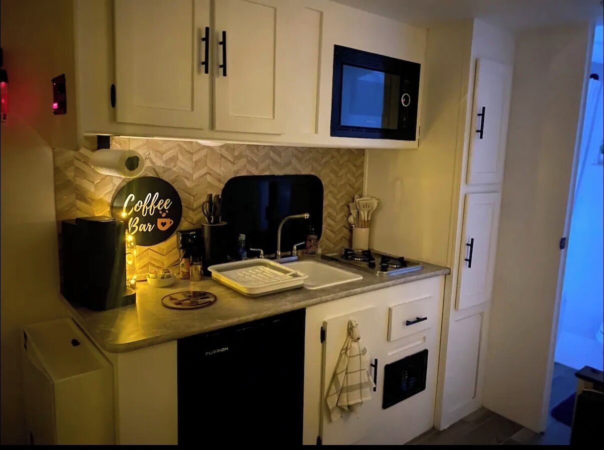 Private kitchen. Charming RV in friendly Bethpage