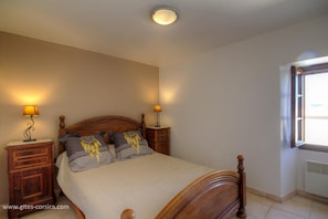Room - Vrbo Property (PATRIMONIO)