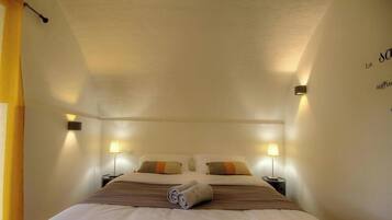 2 Schlafzimmer, Reisekinderbett, kostenloses WLAN
