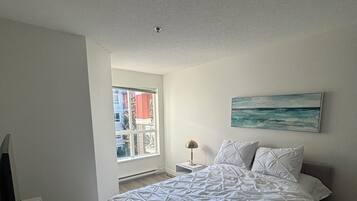 2 bedrooms, WiFi, bed sheets