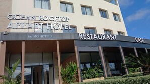 Exterior detail - OCEAN ROOFTOP HOTEL (El Mansouria)