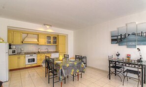 Dining - Vrbo Property (TIUCCIA)