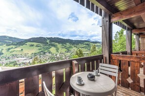 Outdoor dining - Le Cocon du Gollet - Welkeys (Megève)