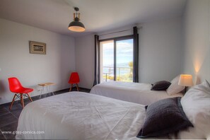 Room - Vrbo Property (CALCATOGGIO)