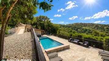 Beheizter Pool